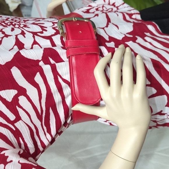 Calderon Wide Belt Red Belt Leather lined Leather Stamped 80s Style Belts - Picture 3 of 15